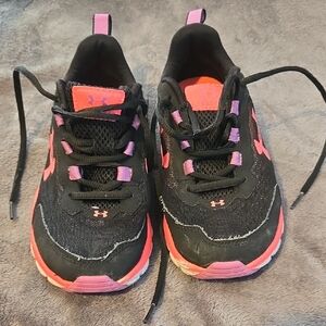 Under Armour Kids' Black and Pink Sneakers